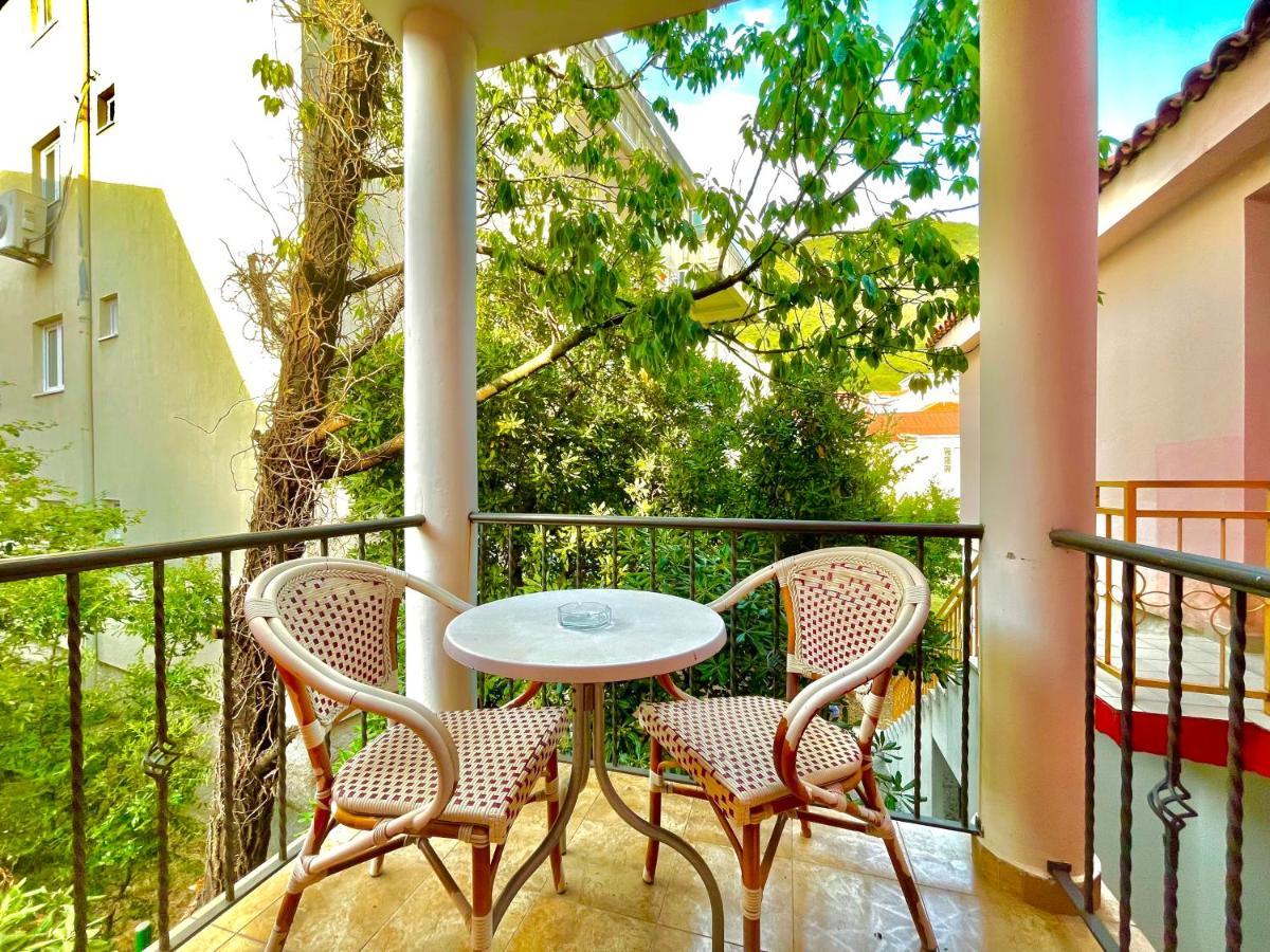 Vila L Budva Otel Dış mekan fotoğraf