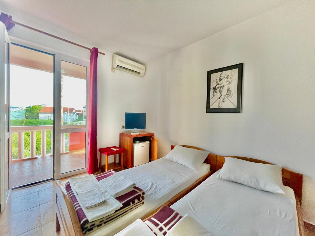 Vila L Budva Otel Dış mekan fotoğraf