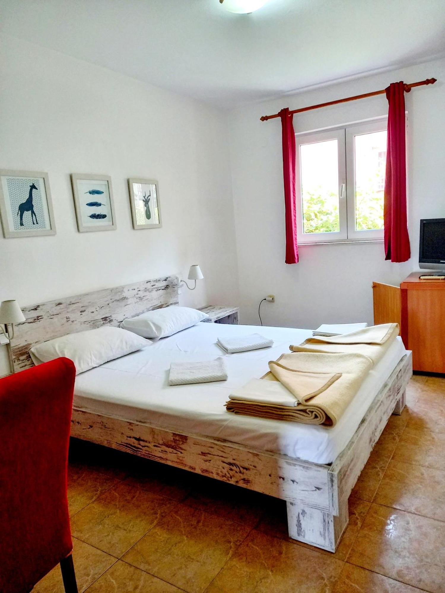 Vila L Budva Otel Dış mekan fotoğraf